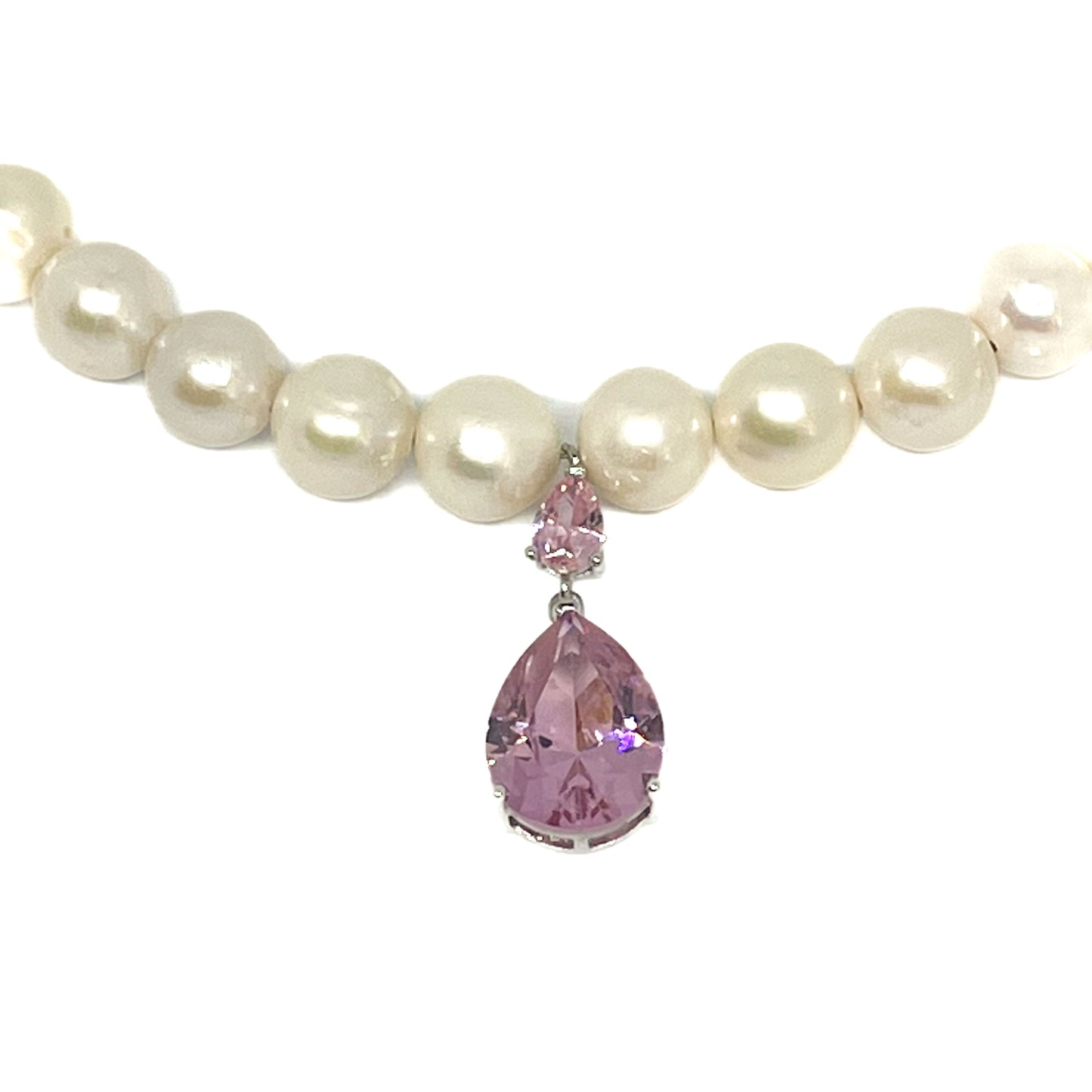 9-10mm AAA Quality Freshwater Culture Pearl Necklace in White with Elegant Amethyst Tear Drop Pendant showing a close up of the pendant.